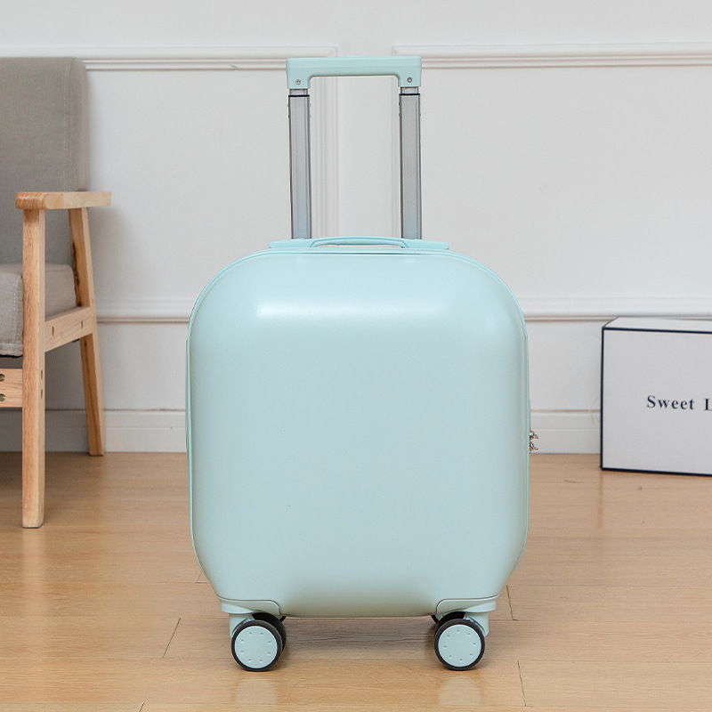 人気急上昇中の20インチ、キャンディカラーの軽量キャビンサイ - Cabin Size Lightweight Travel Trolley のレビューと価格
